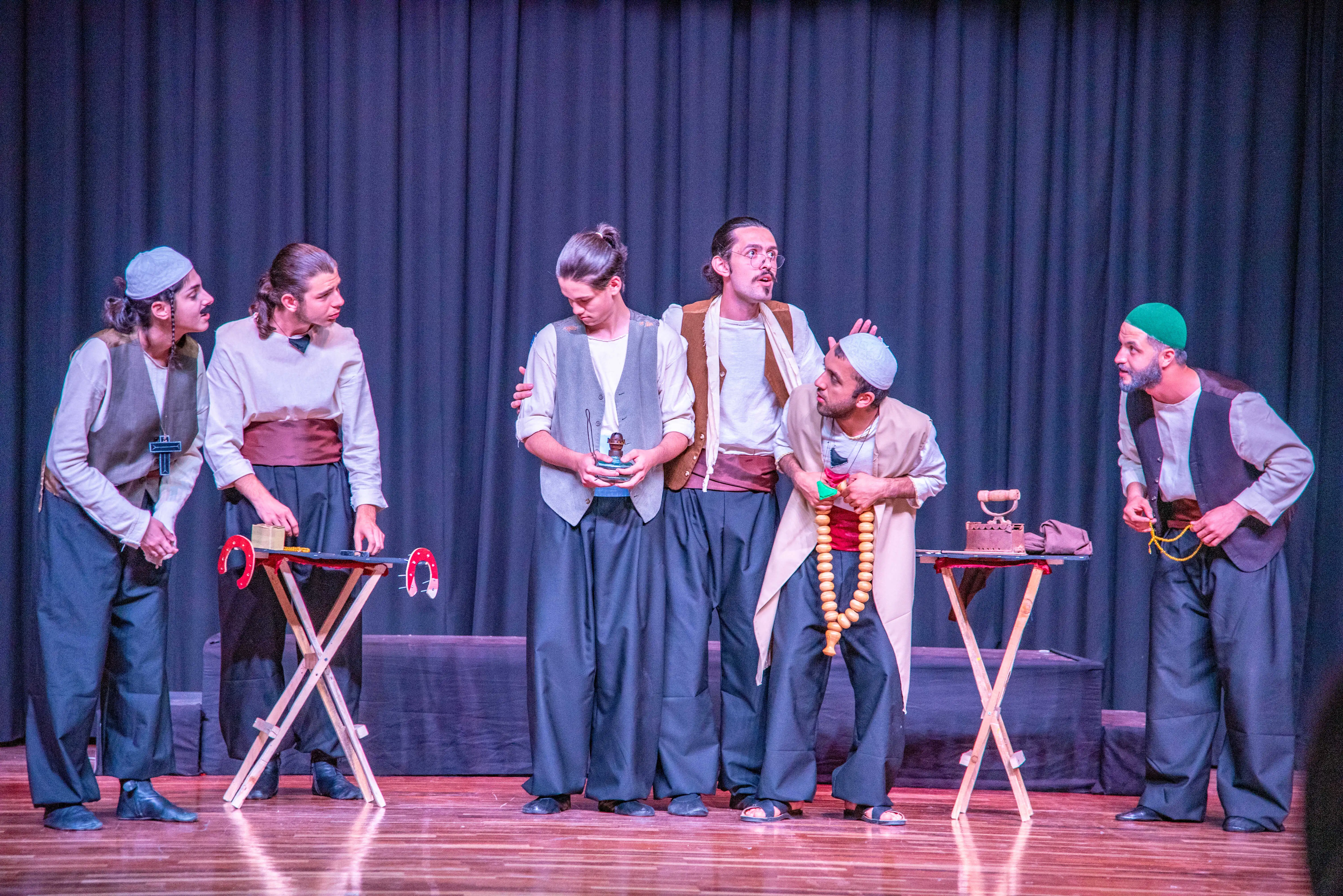 Hayal Perdesi Oyuncuları İstanbul Efendisi performans sahnesi